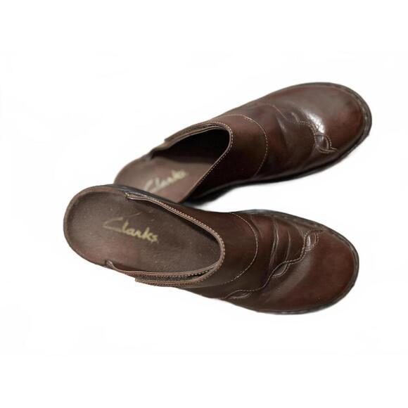 Clarks Shoes - Clarks Brown Leather Women's Slip-On Shoe Clogs sz 7